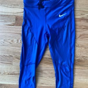 Blue Nike leggings 7/8 inch